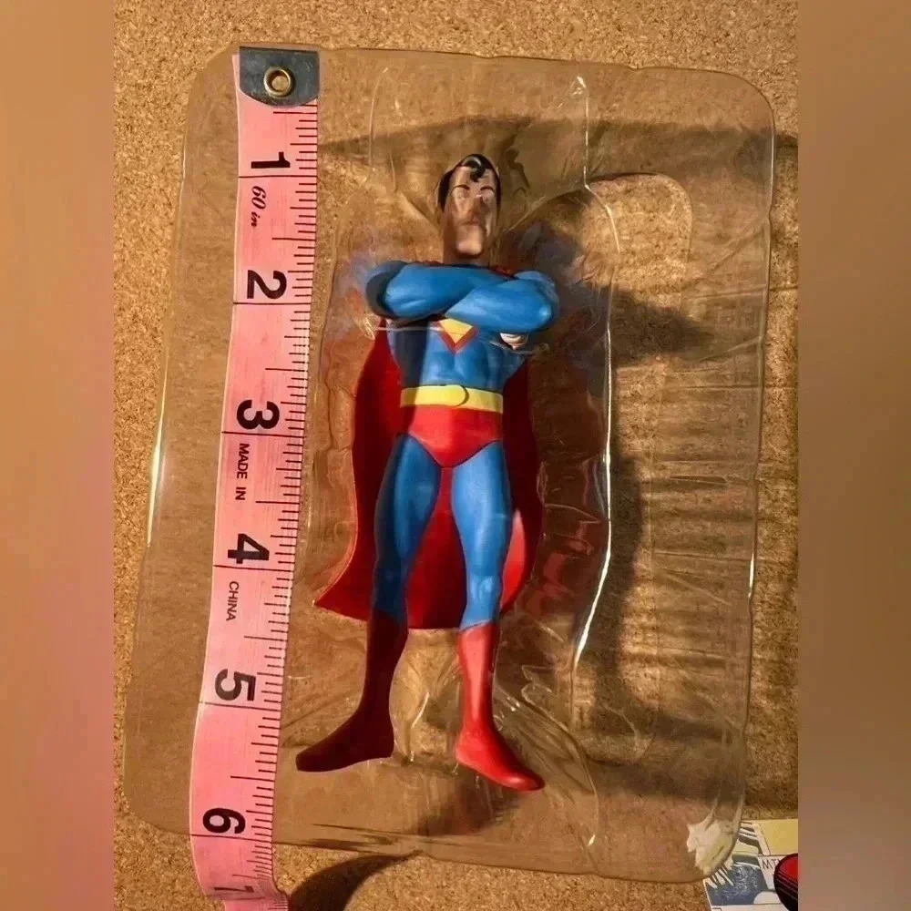 Neca Toony Comics Dc Superman Action Figure New open box - Picture 4 of 5